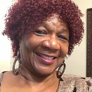 Meet your Posher, Phyllis